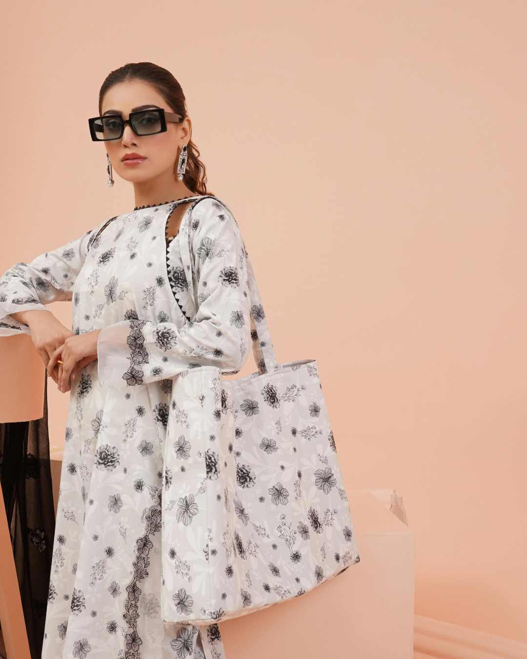 Exclusive Women's Fashion