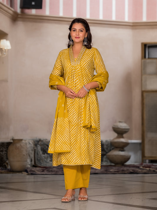 Leheriya Mustard Suit